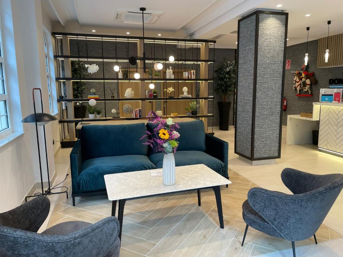 Hotel Don Rodrigo Palencia Kültér fotó