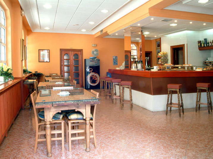 Hotel Don Rodrigo Palencia Kültér fotó